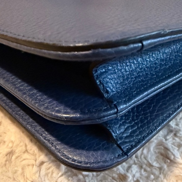 GUCCI AUTHENTIC CALFSKIN PERIWINKLE BLUE INTERLOCKING GG CHAIN SHOULDER BAG.NWOT - Picture 12 of 16